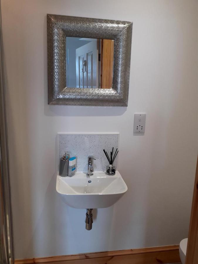 T H R E E B&B Inverness Bagian luar foto